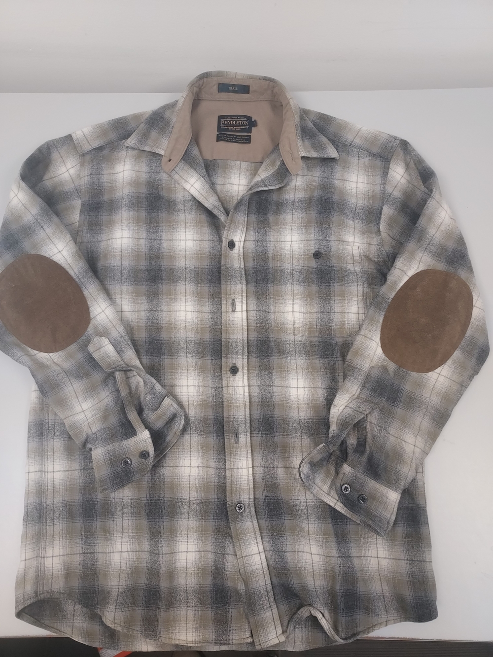 Pendleton Men’s Gray Plaid Flannel Shirt with Brown Elbow Patches